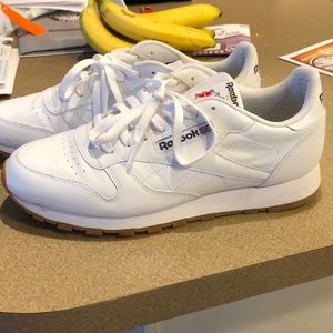 Reebok classic all white leather sneaker. Size 12